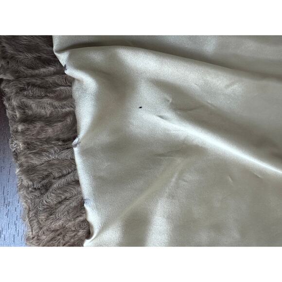 A.C. Bang Royal Court of Denmark Vintage Persian Lamb Fur Coat - Luxury Designer - Picture 6 of 10